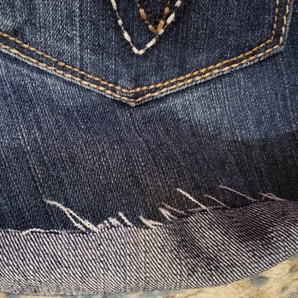 Paris Blues Sz 11 cut off Jr shorts - Picture 7 of 9